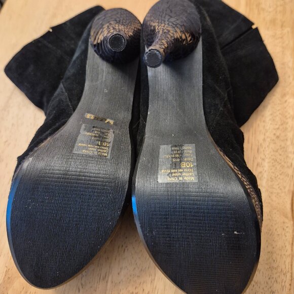 Bakers Black Suede High-Heeled Booties, Never Worn, Size 10 (41EU) - Picture 3 of 9